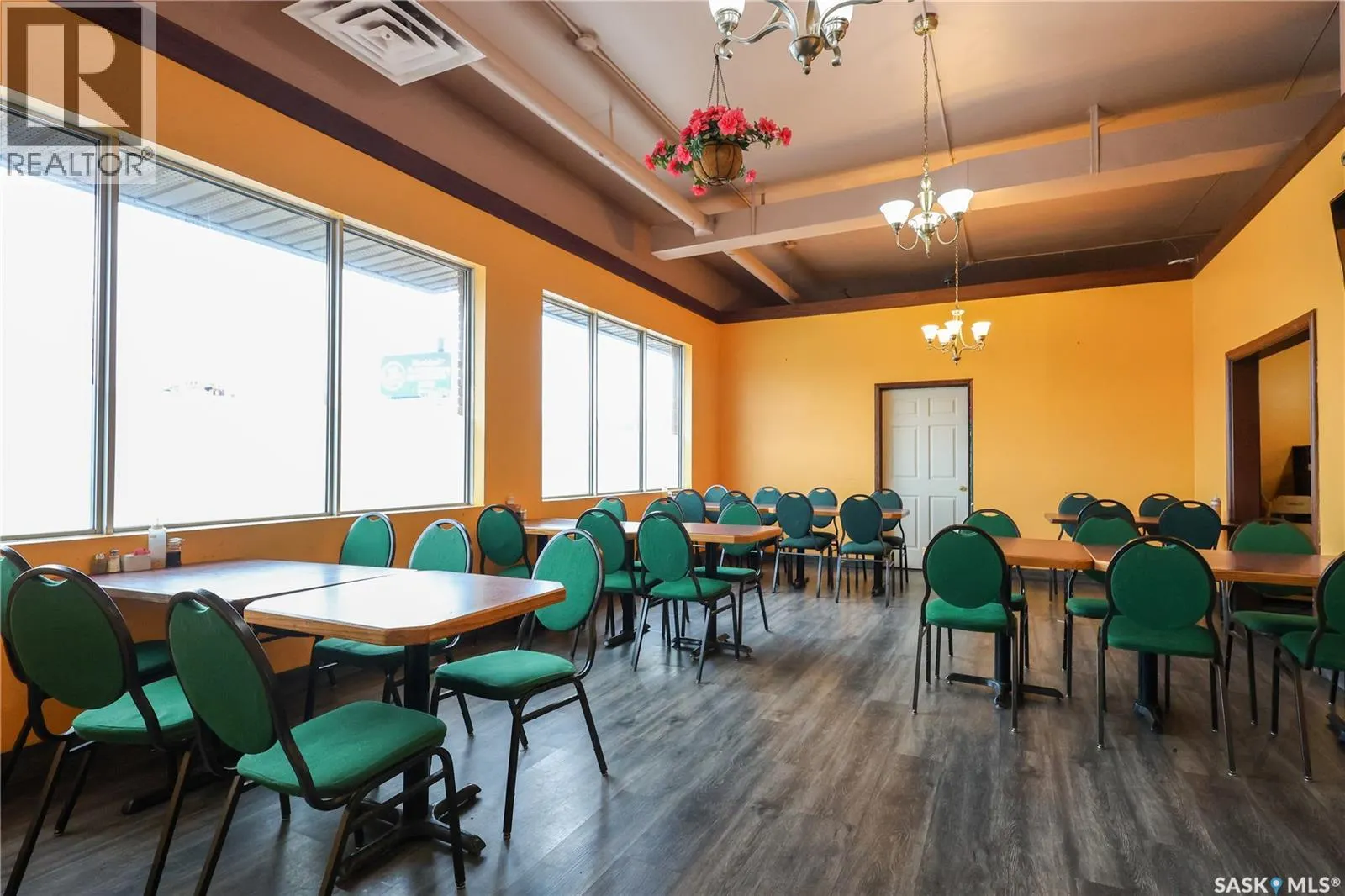 1401 2nd AVENUE W