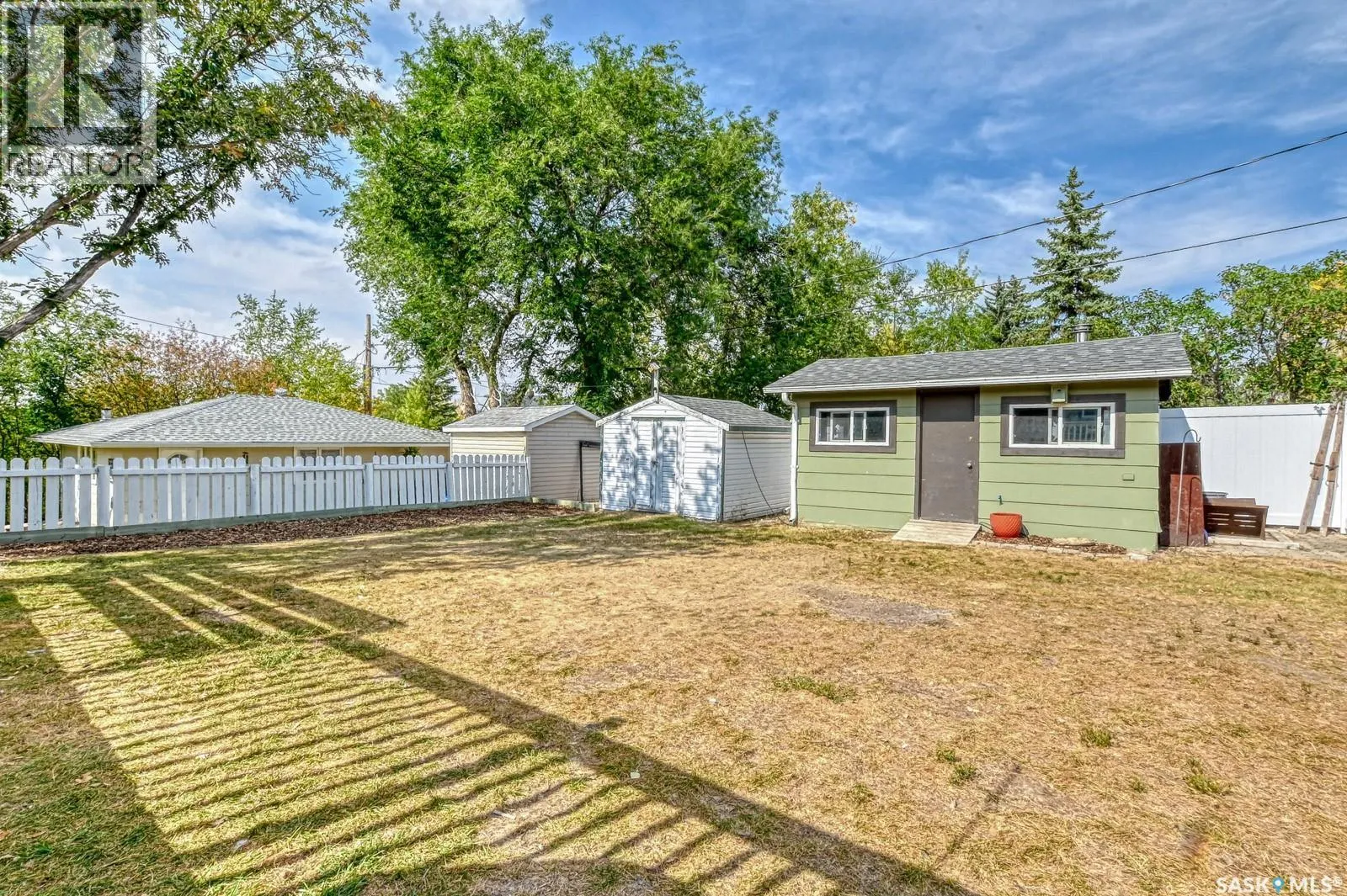 70 Peter AVENUE