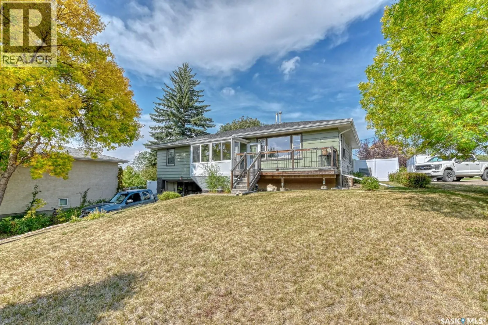 70 Peter AVENUE
