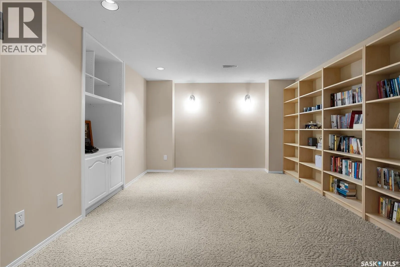 118 Mallin CRESCENT