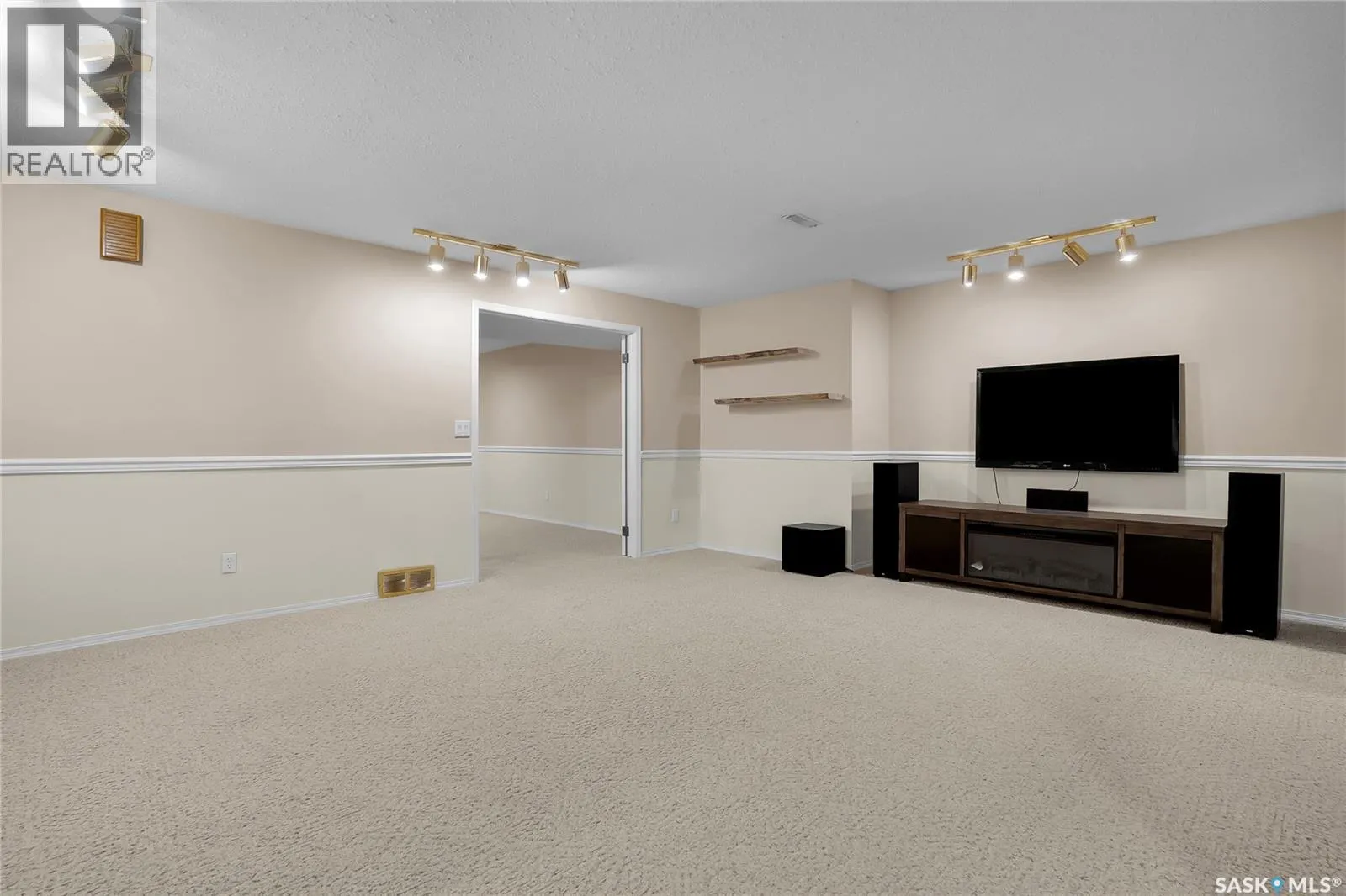 118 Mallin CRESCENT