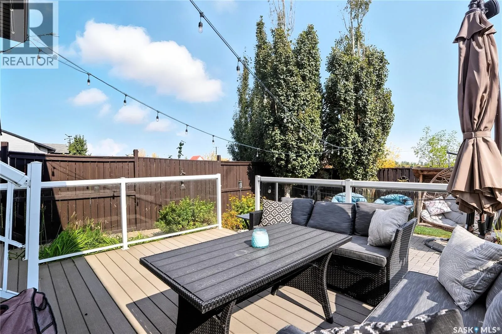 100 Cedar CRESCENT