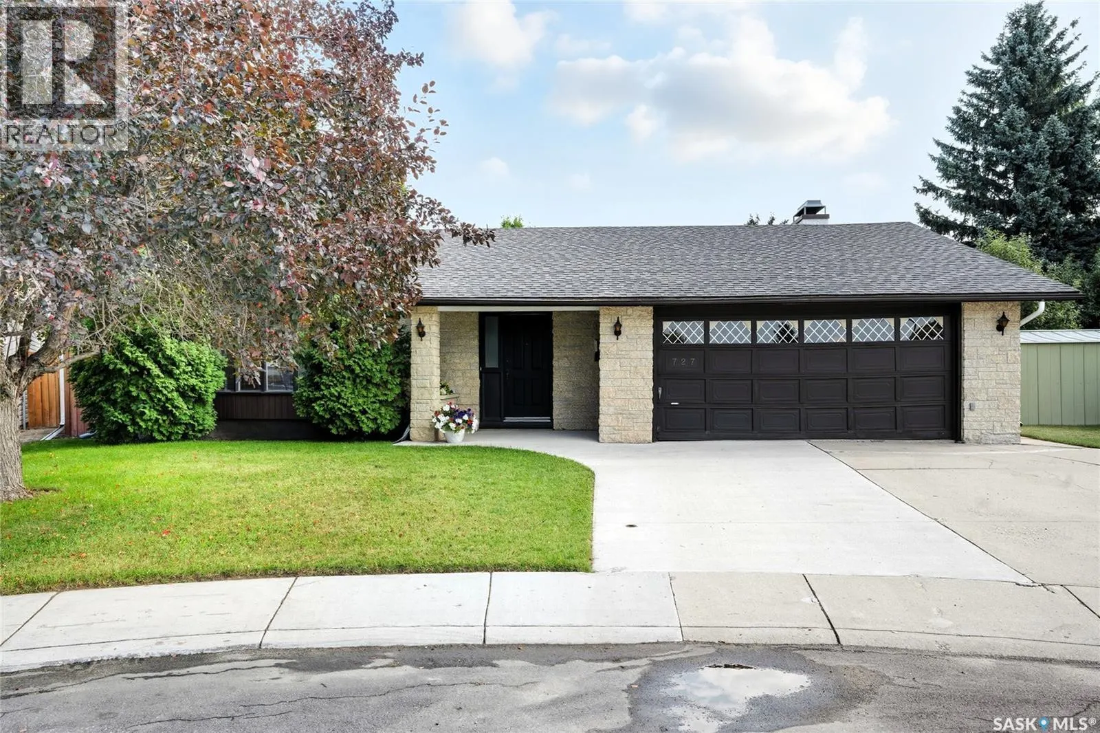727 Costigan PLACE