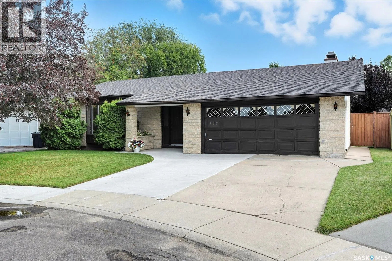 727 Costigan PLACE