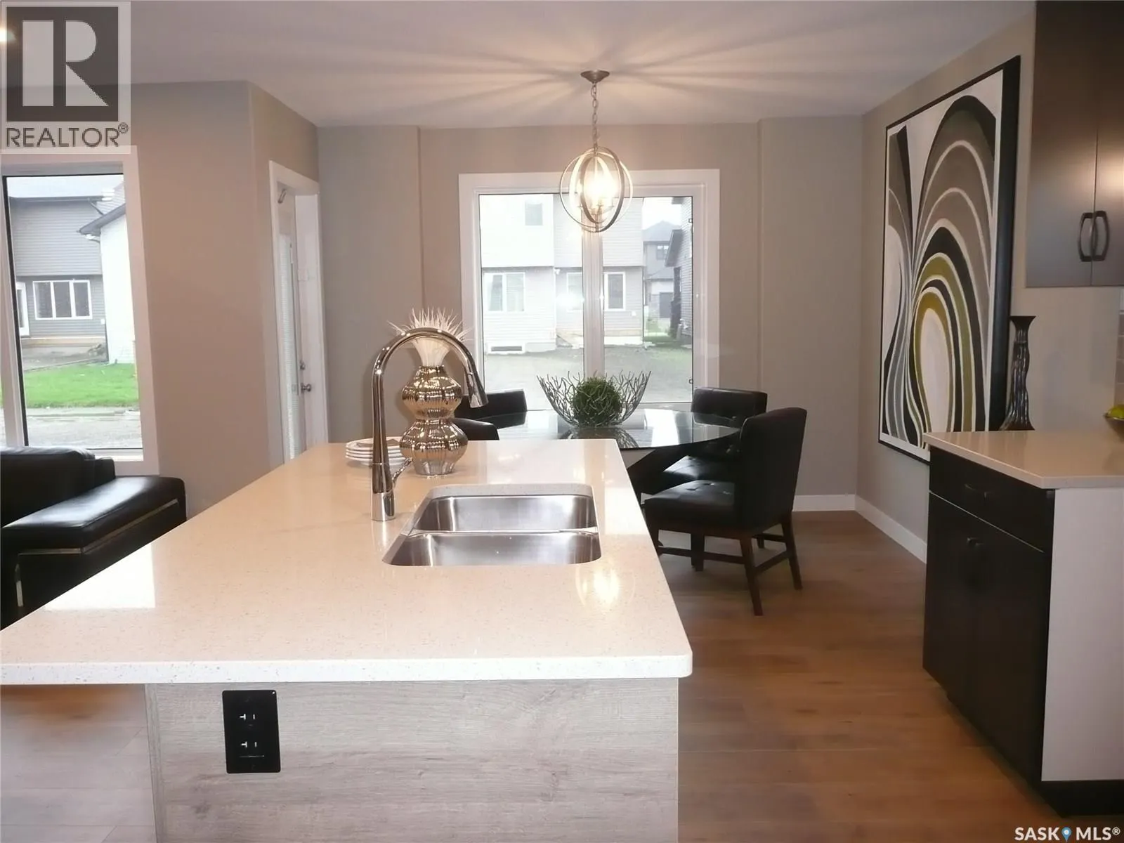 446 Doran CRESCENT