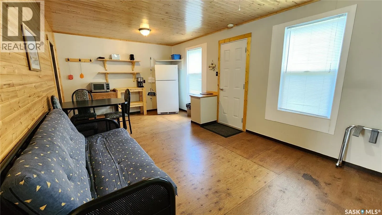 Michel Point Lodge