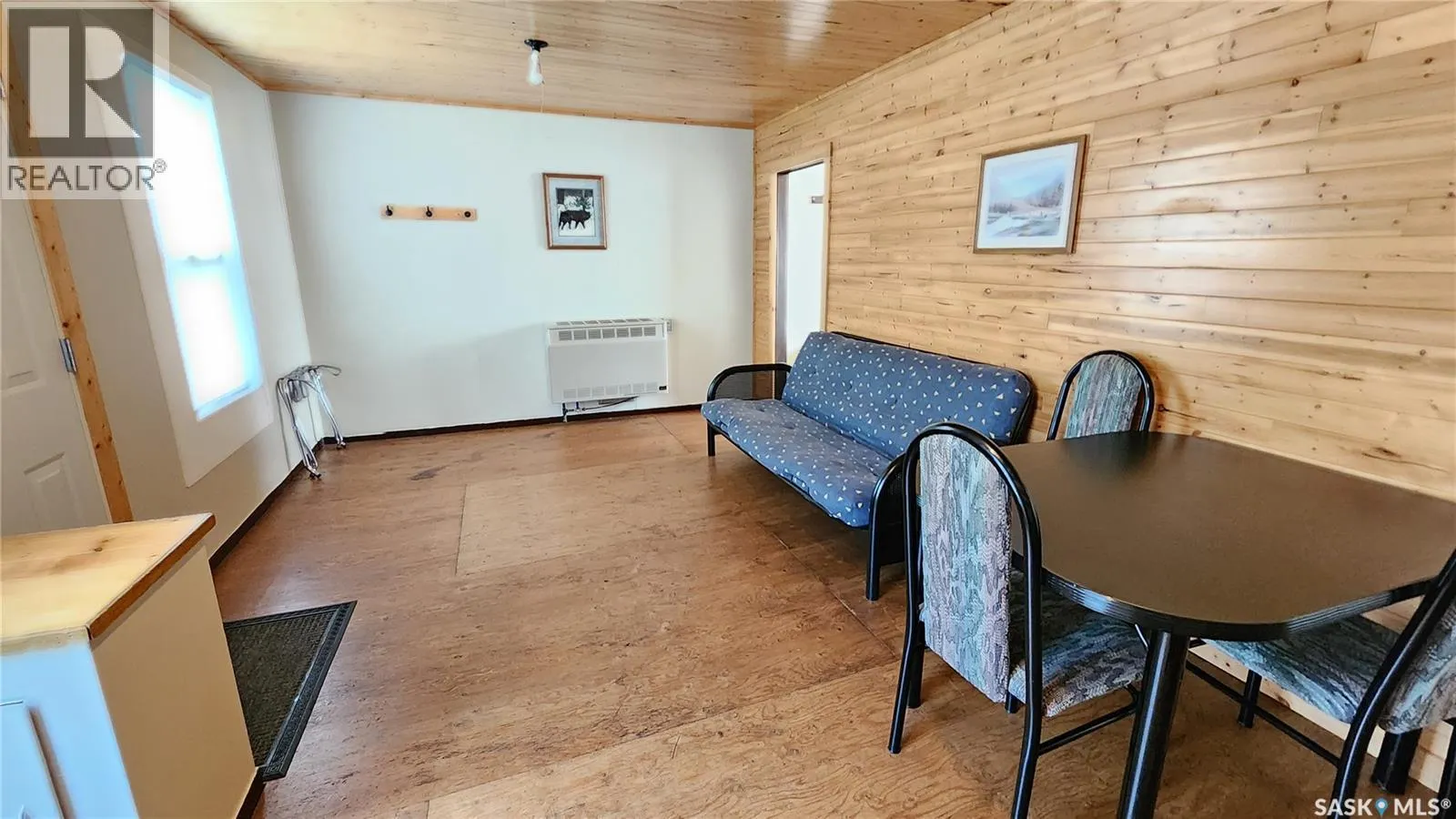 Michel Point Lodge