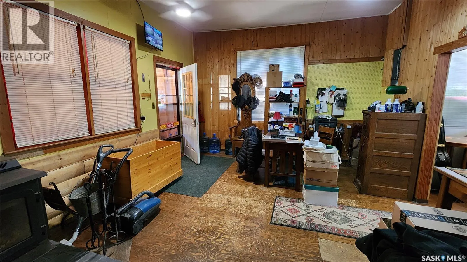 Michel Point Lodge