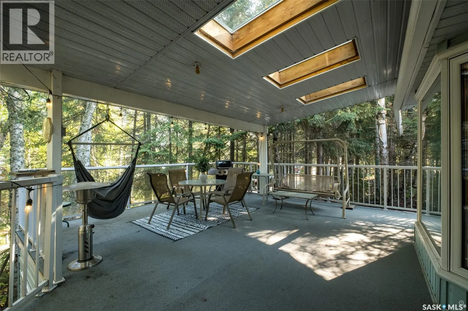 100 Nesslin Lake ROAD