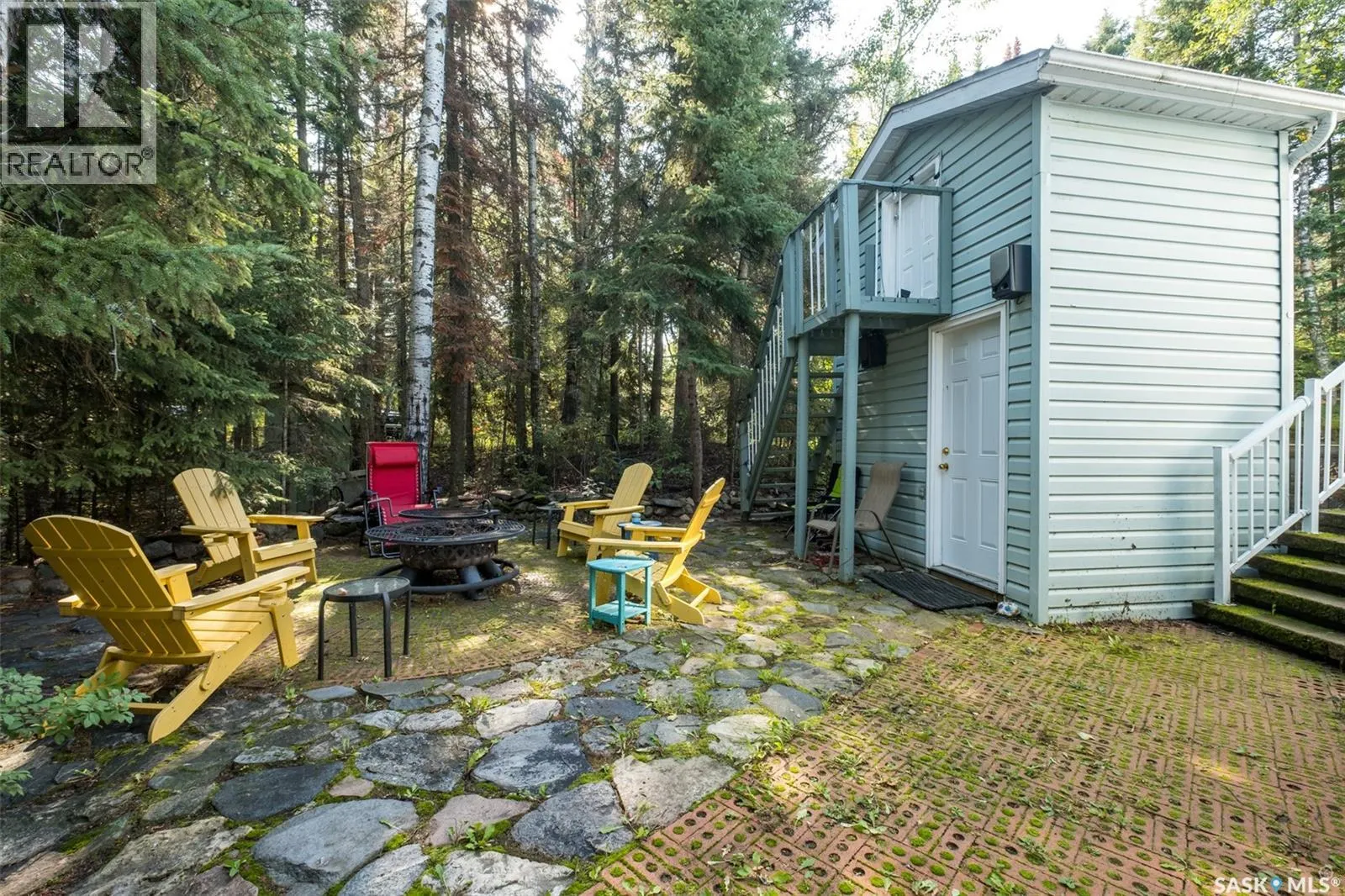 100 Nesslin Lake ROAD