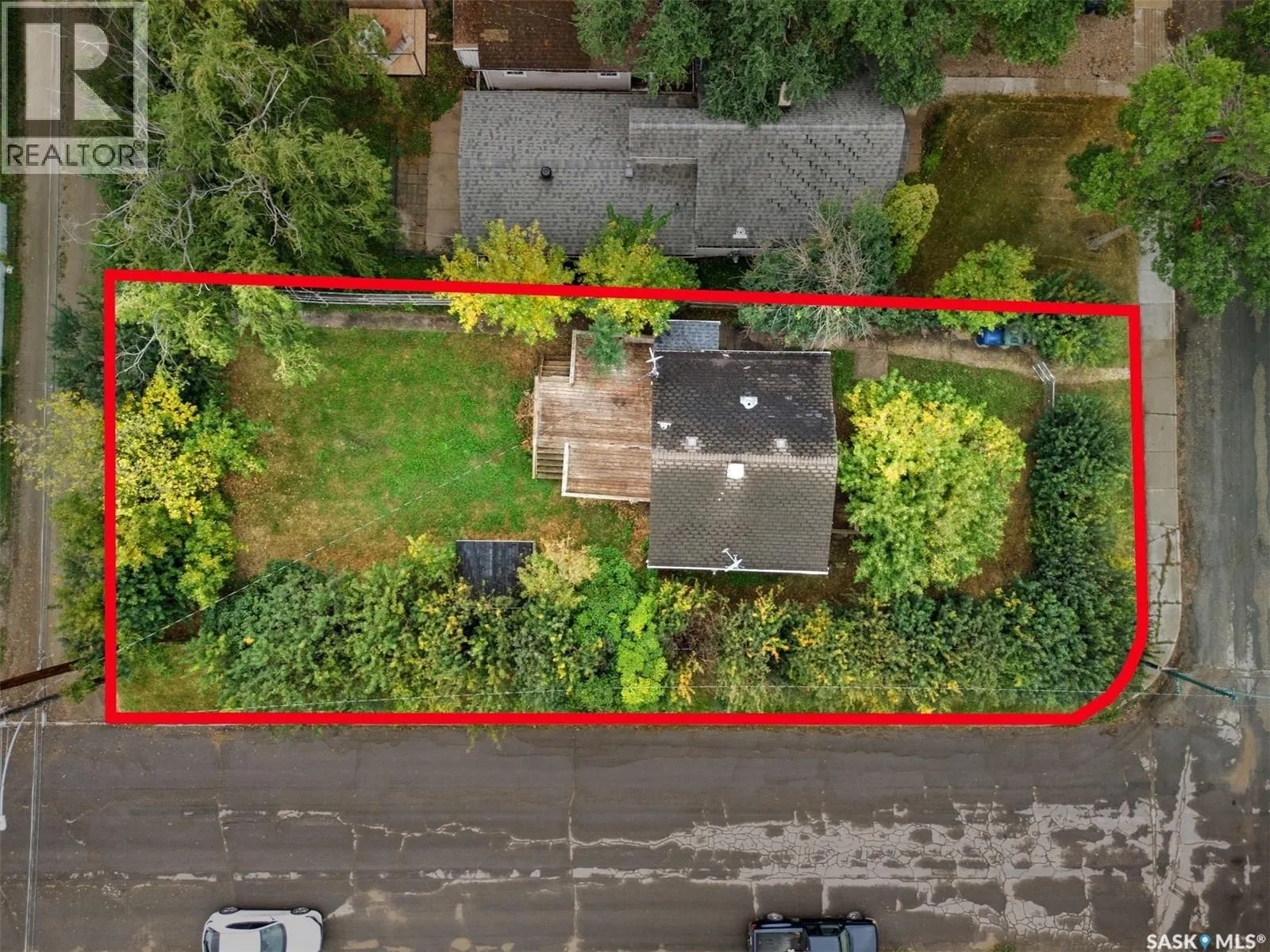 838 K AVENUE N