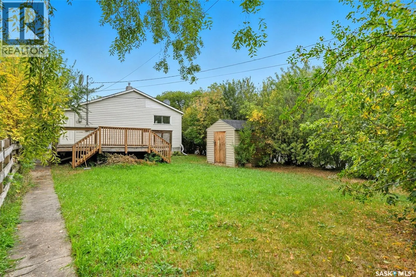 838 K AVENUE N