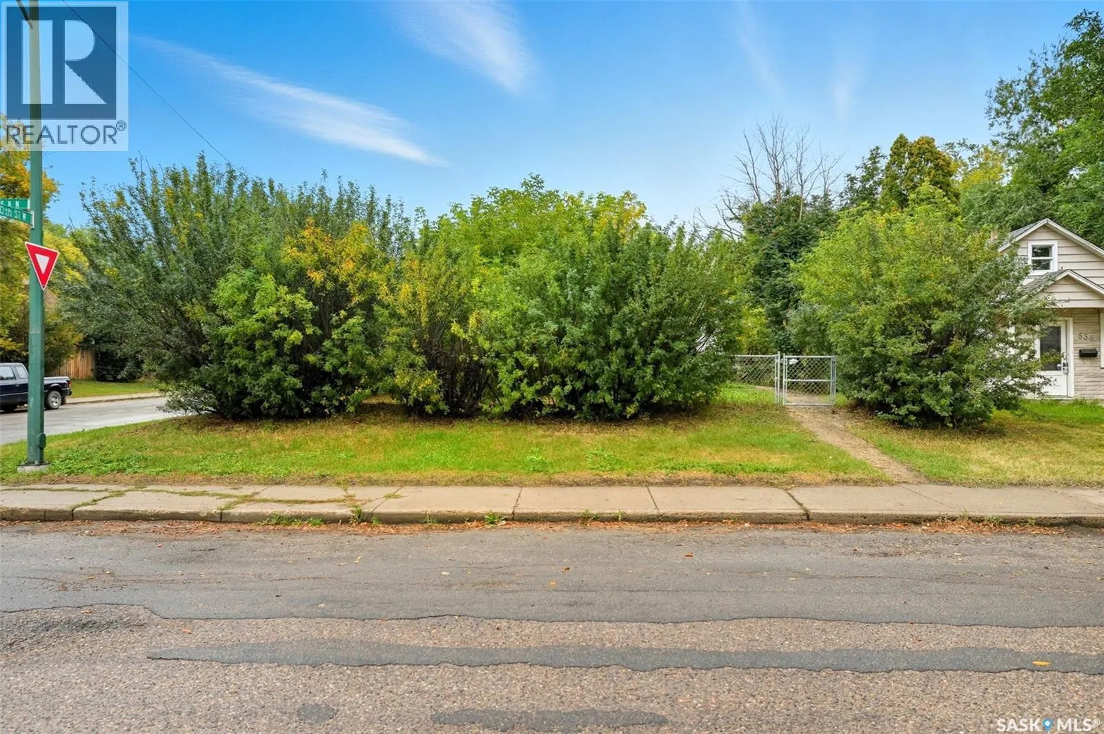 838 K AVENUE N