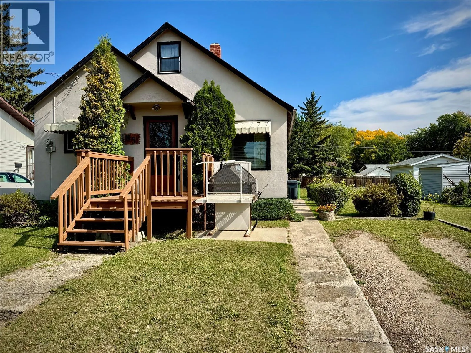 85 Ontario AVENUE