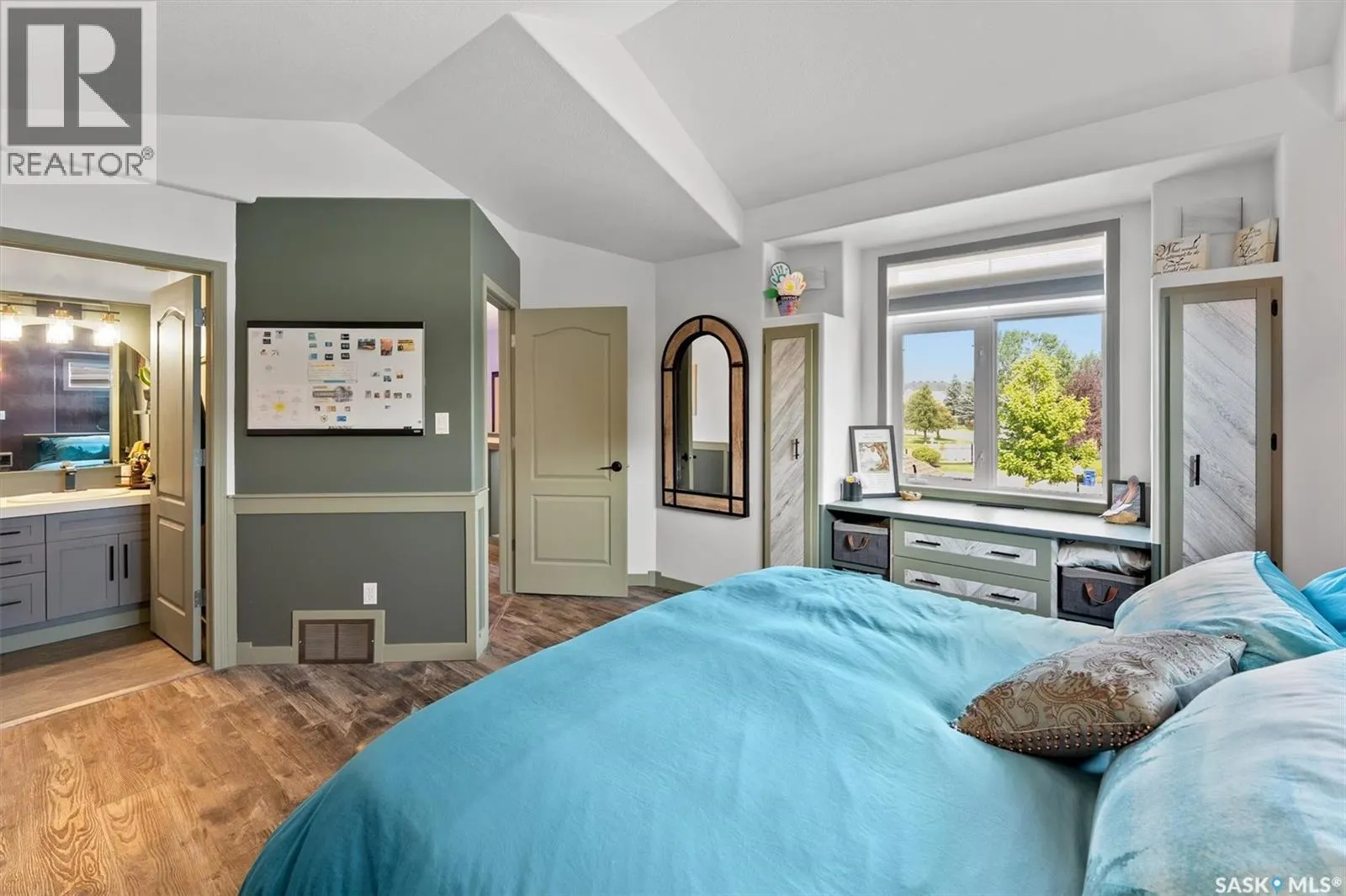 103 825 Heritage GREEN