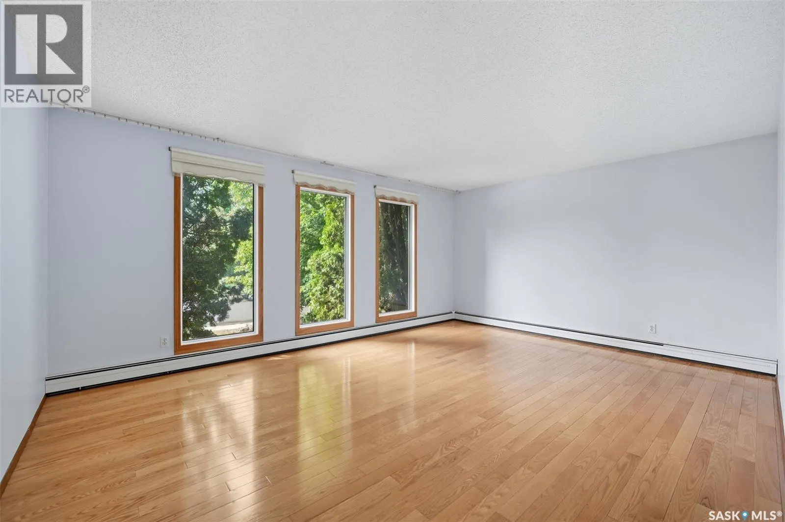 407 Penryn COURT
