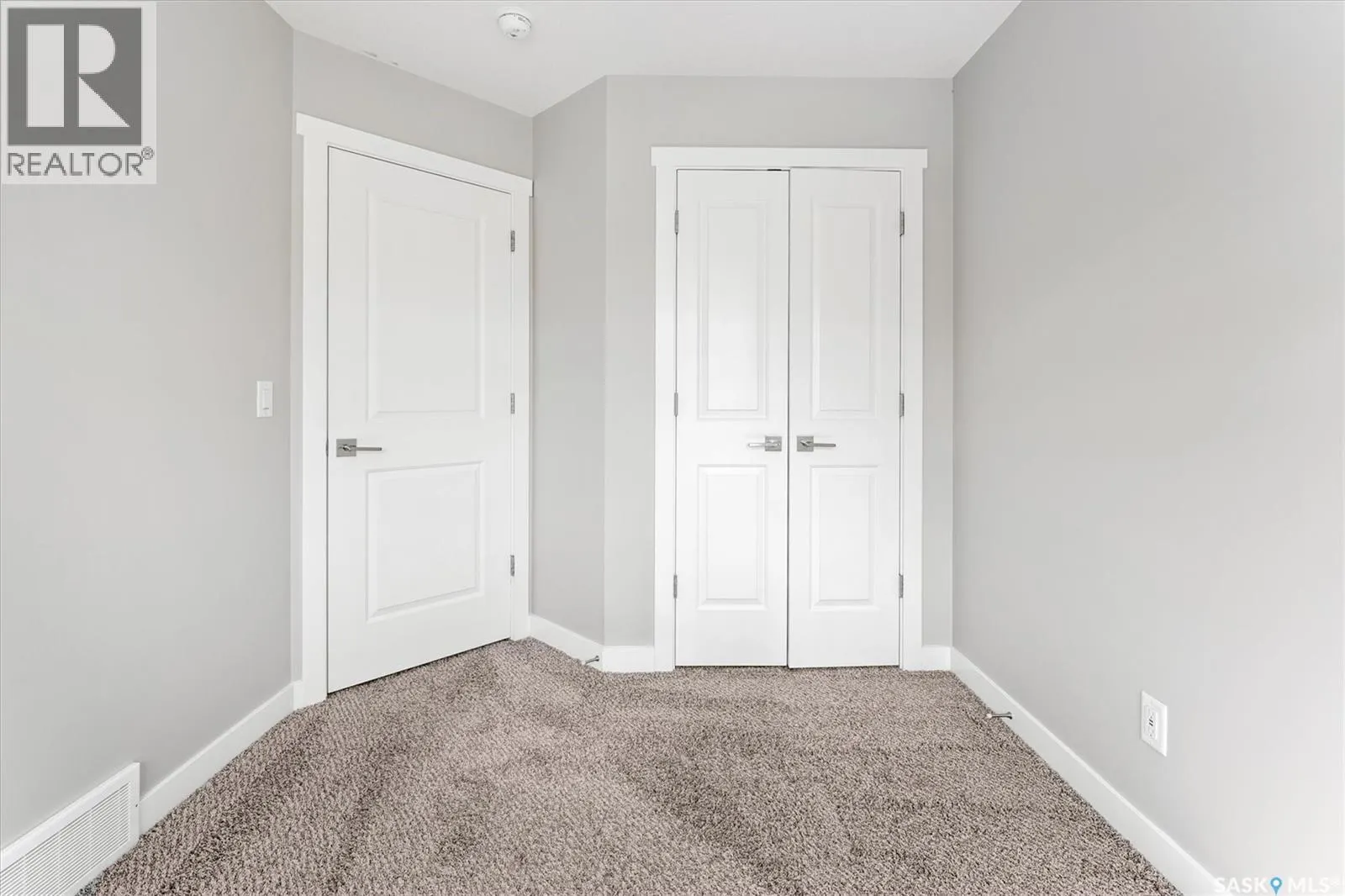 1202 Pringle WAY