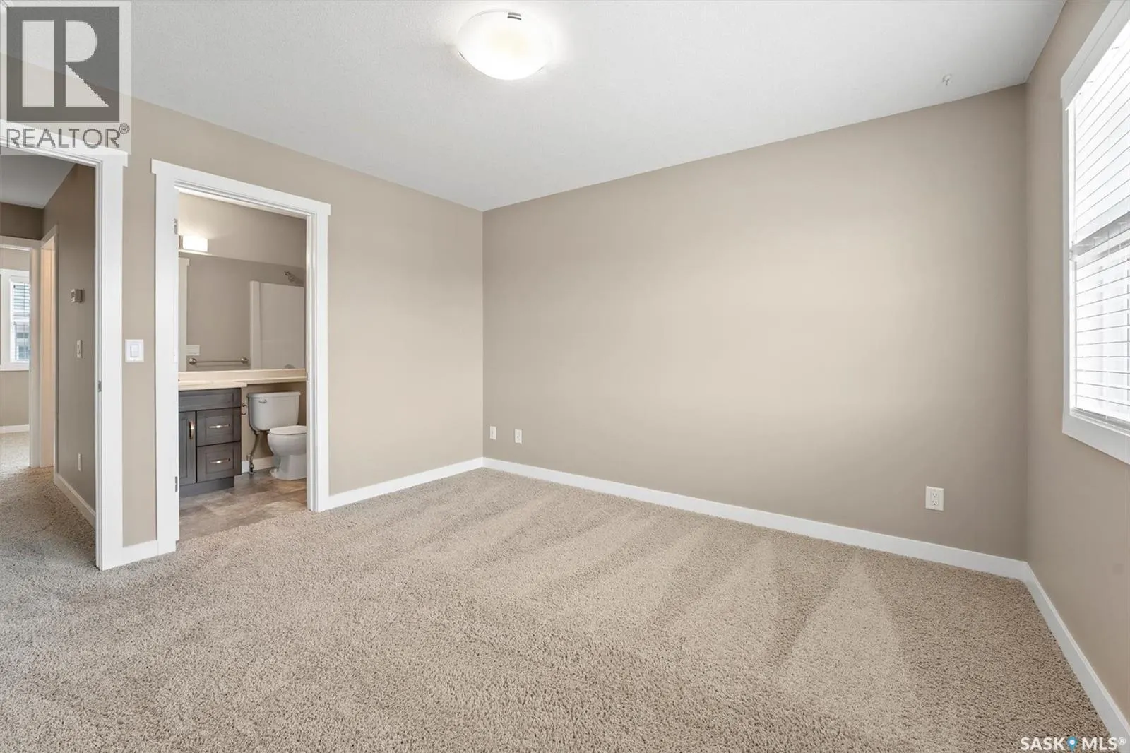 1216 Pringle WAY
