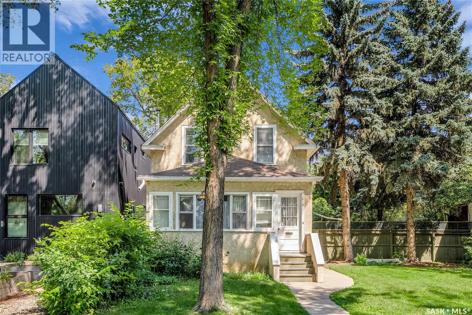 118 28th STREET W