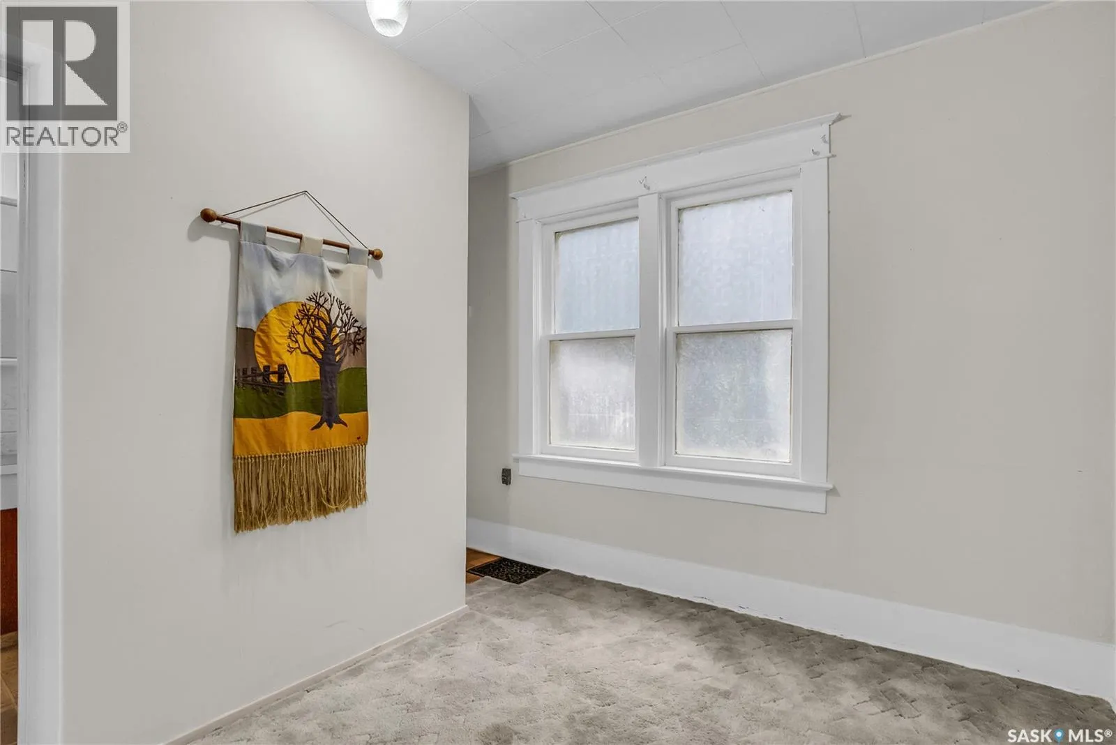 118 28th STREET W