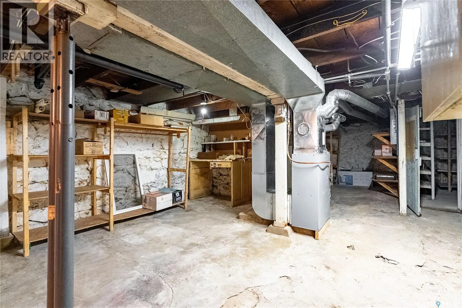 118 28th STREET W