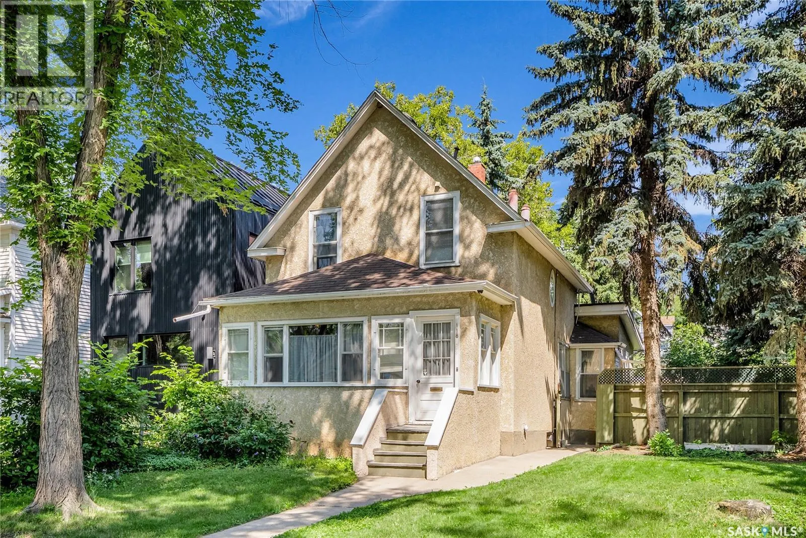 118 28th STREET W