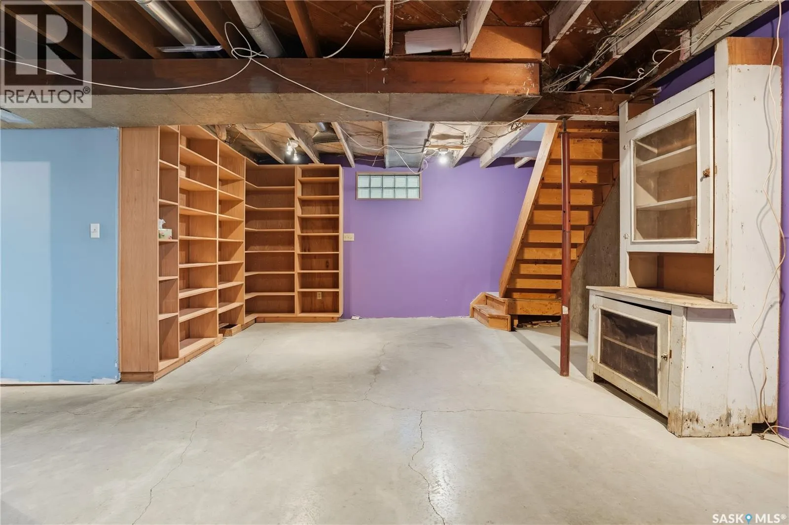 3320 15th AVENUE