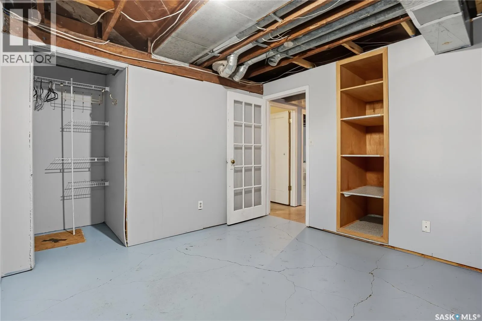 3320 15th AVENUE