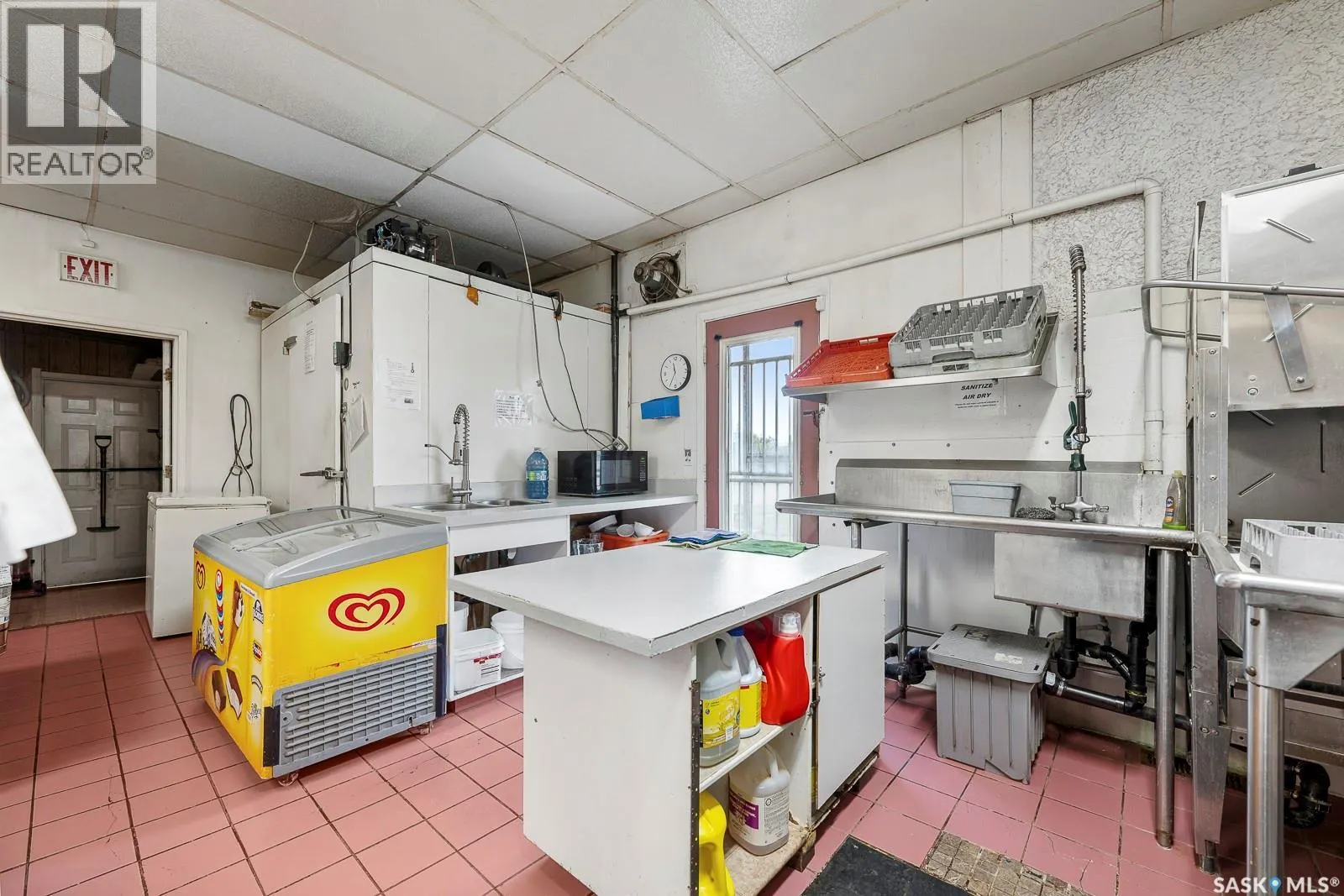 309 LOUIS RIEL TRAIL