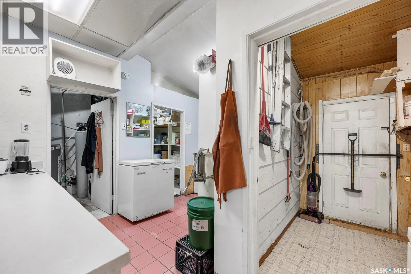 309 LOUIS RIEL TRAIL