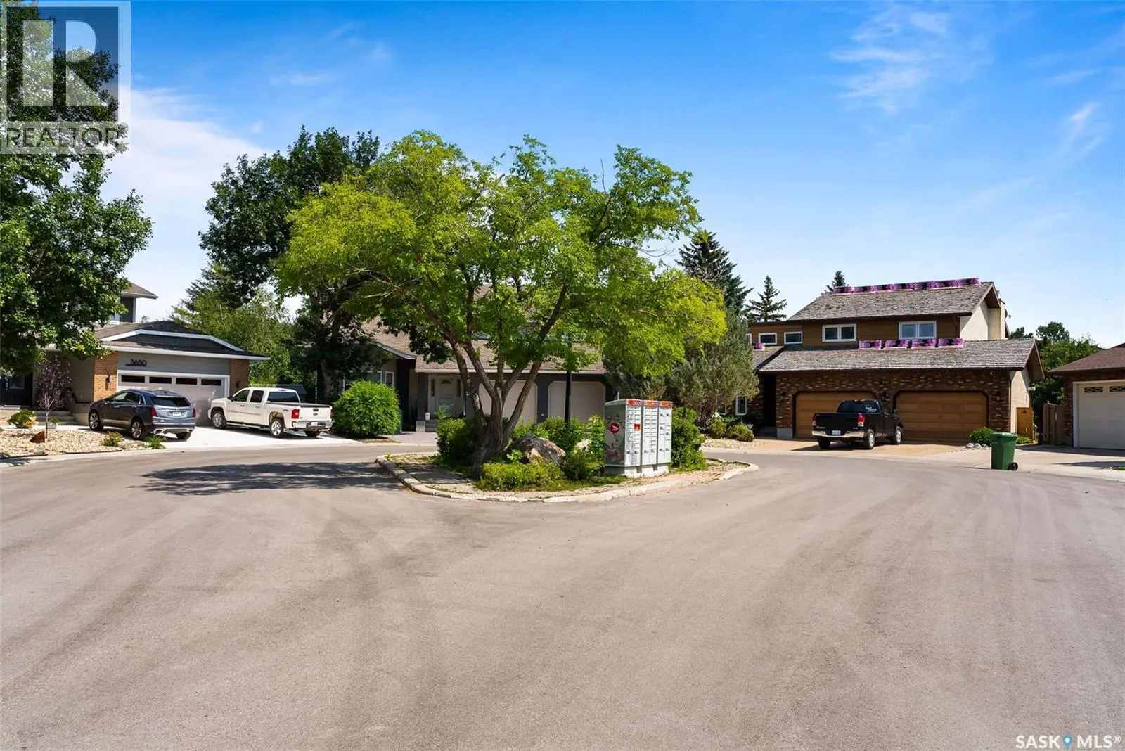 3646 Moffat BAY