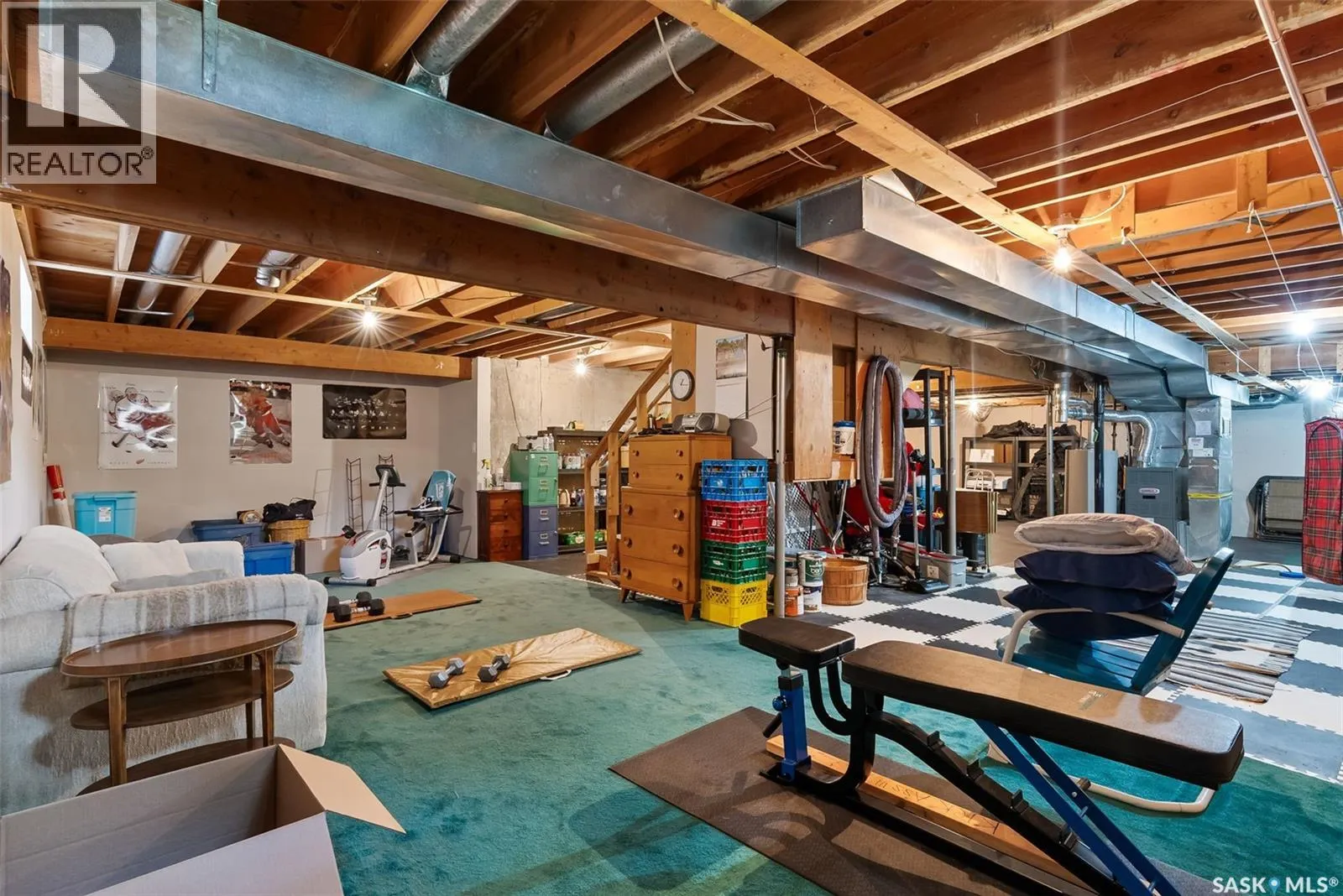 3646 Moffat BAY