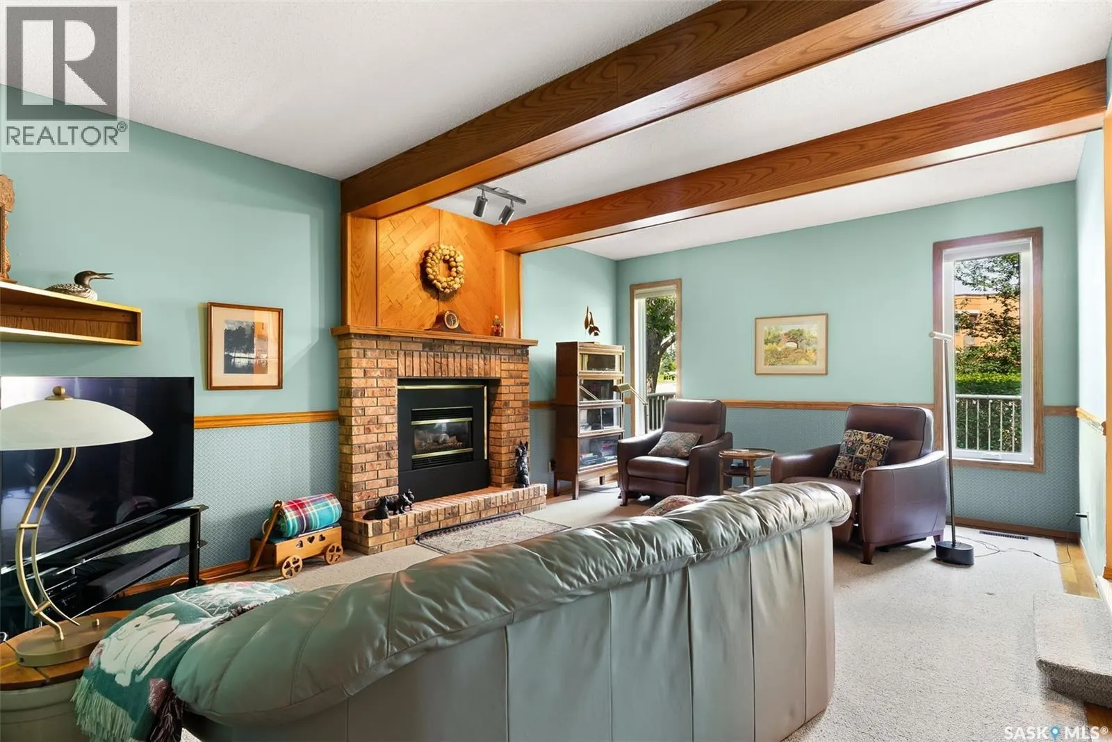 3646 Moffat BAY
