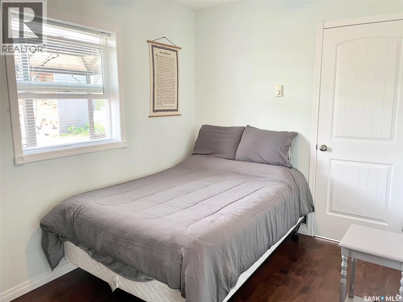 311 Sandy CRESCENT