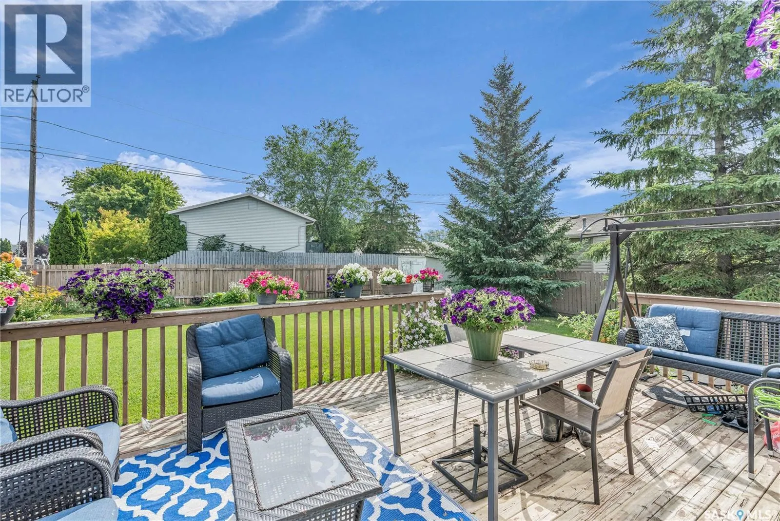 319 3rd AVENUE N