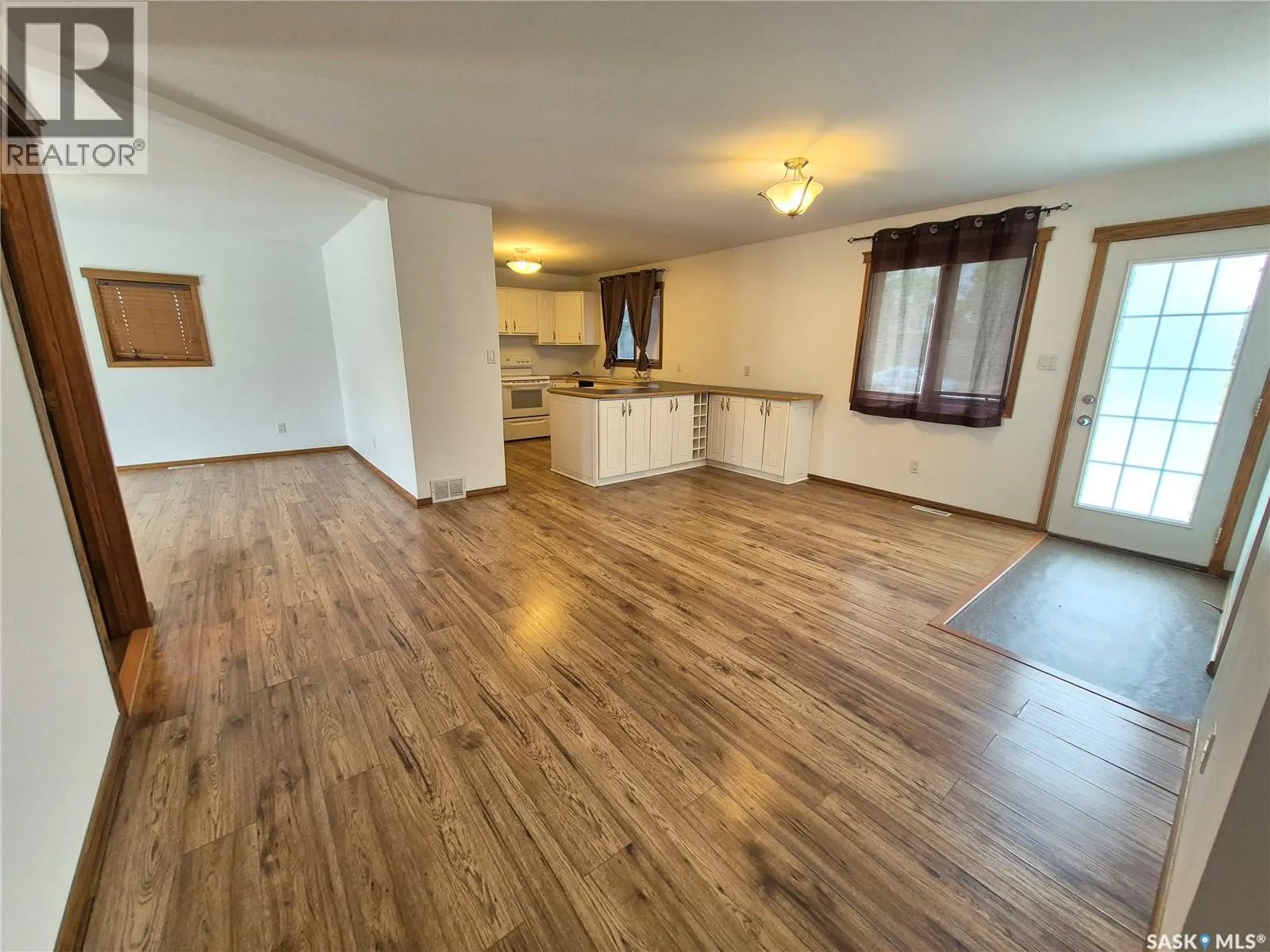310 2nd STREET