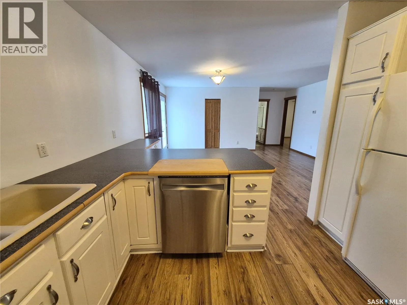 310 2nd STREET