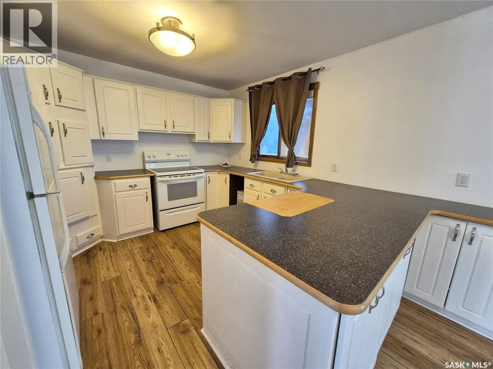 310 2nd STREET