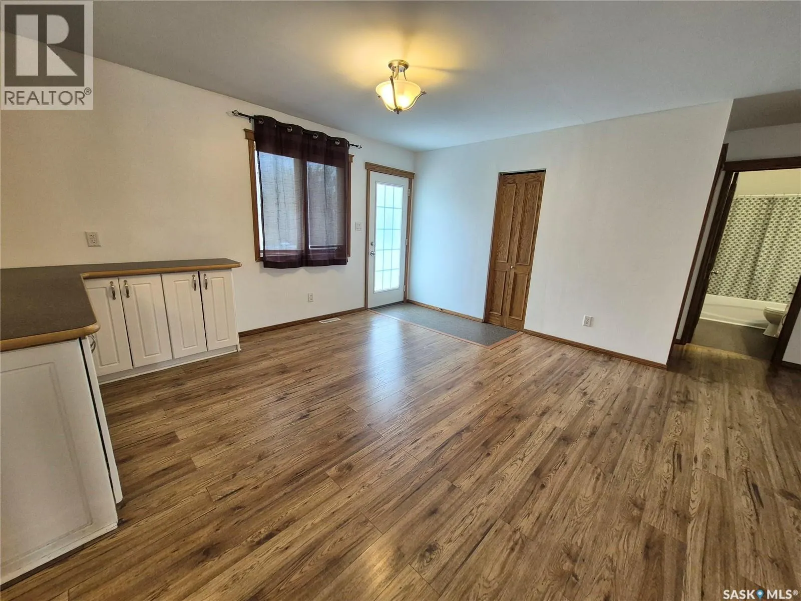 310 2nd STREET