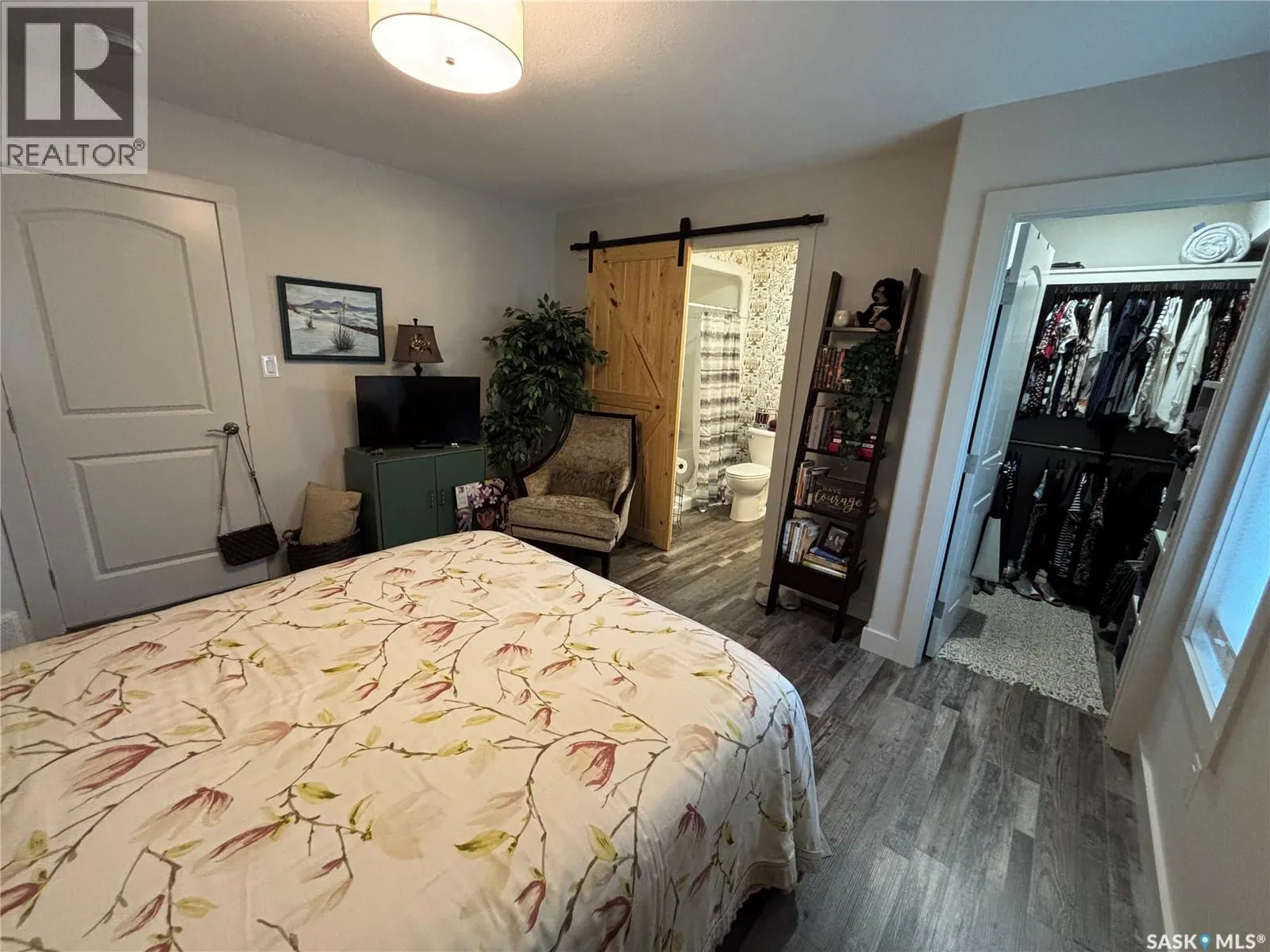 413-A Crawford AVENUE E