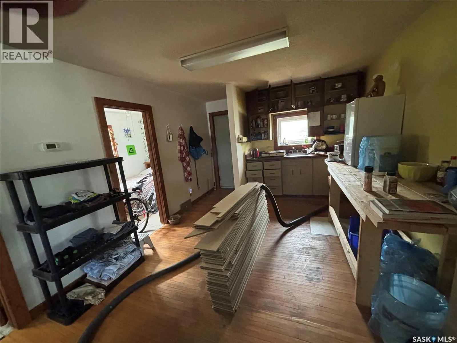 202 Dixon AVENUE