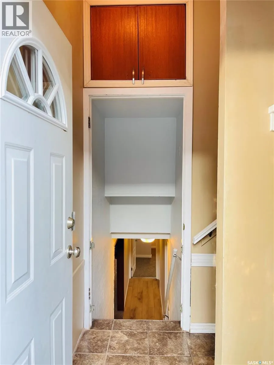 169 Birchwood CRESCENT
