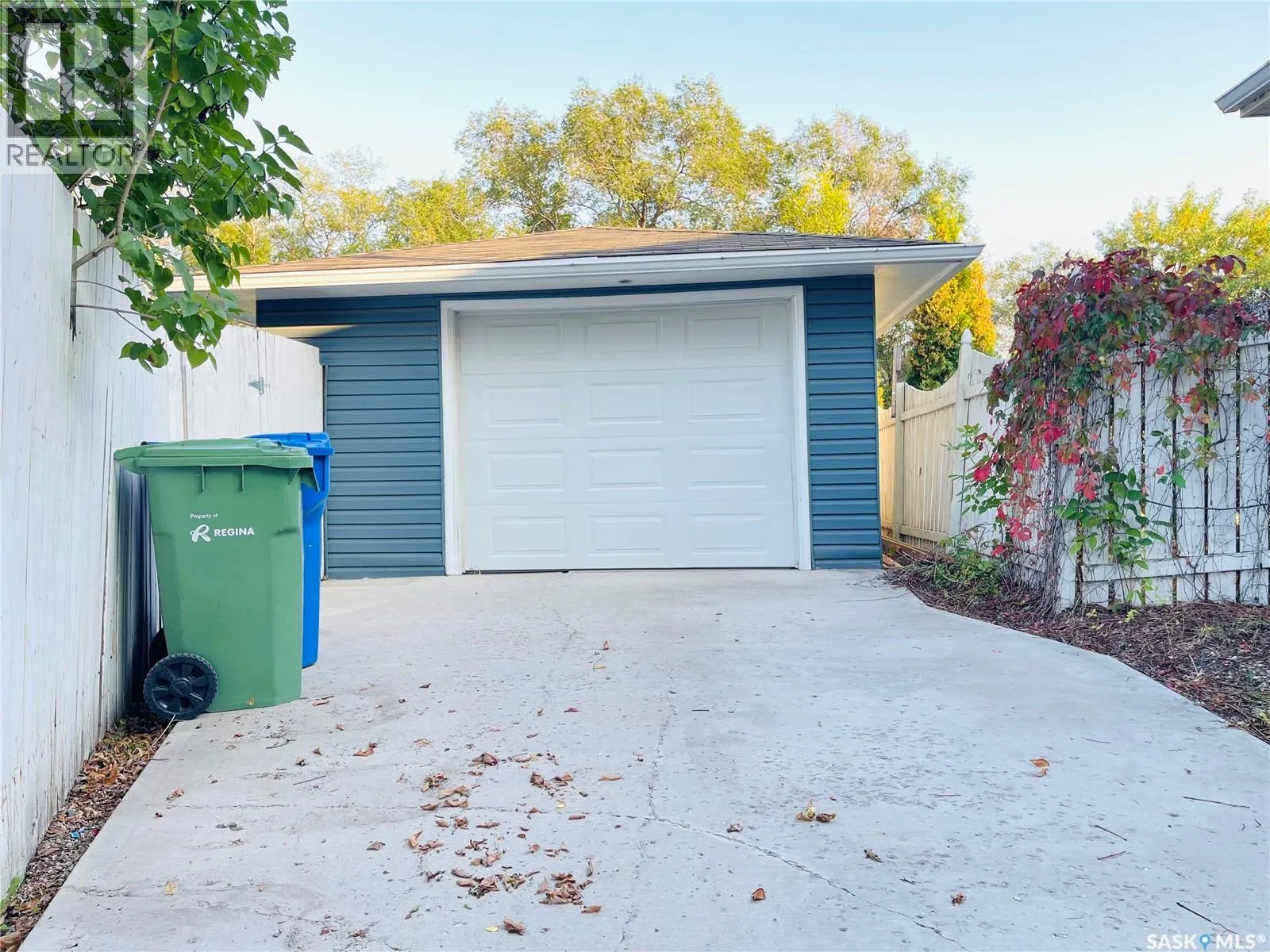 169 Birchwood CRESCENT