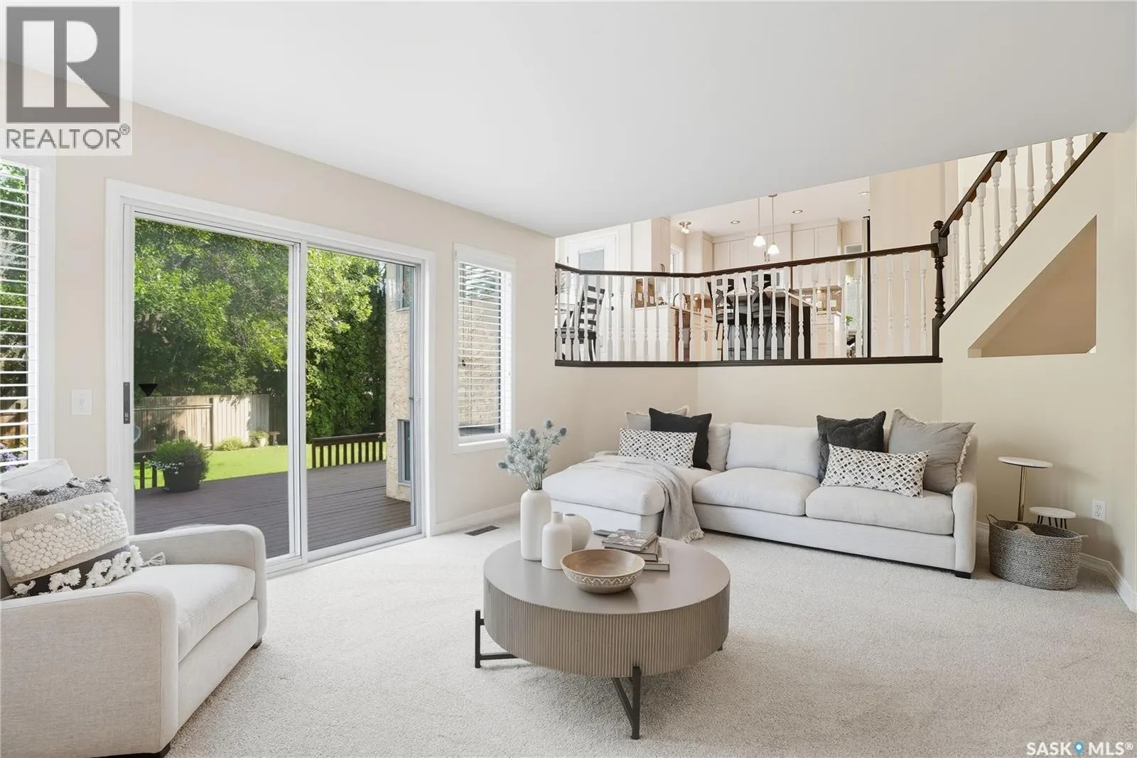 303 Braeburn CRESCENT