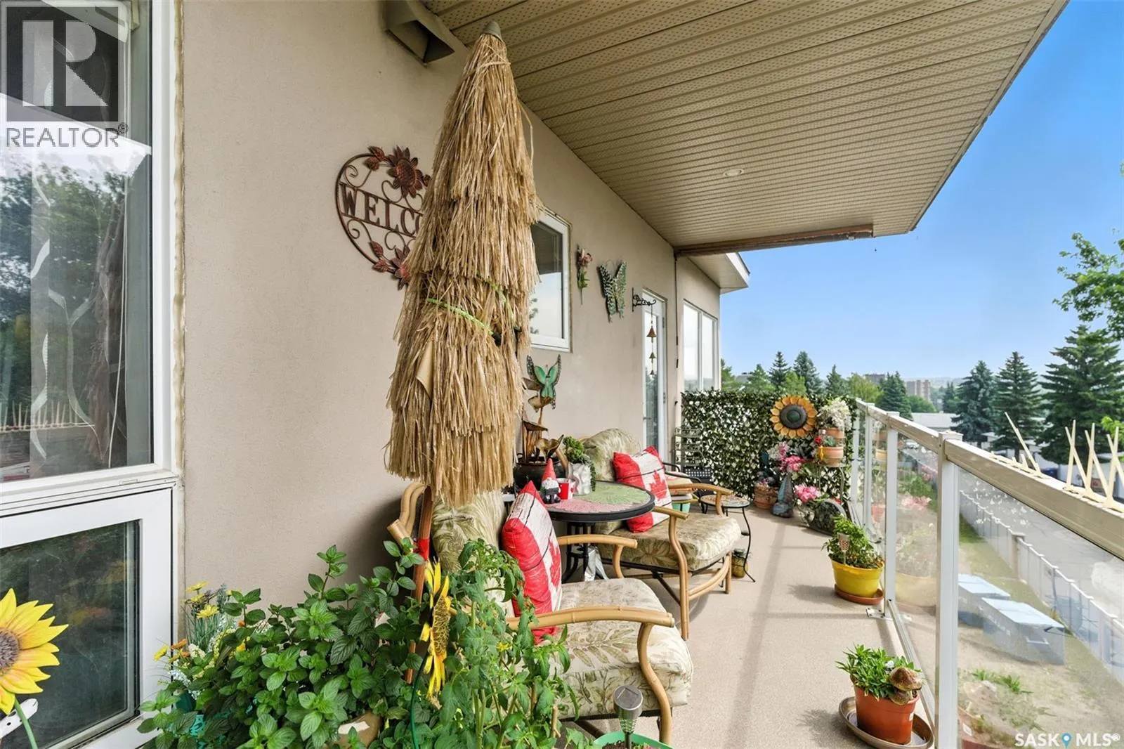 303 227 Pinehouse DRIVE