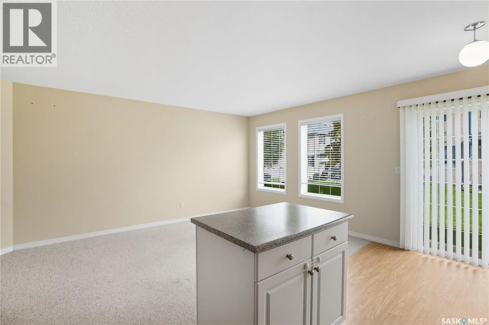 34 127 Banyan CRESCENT
