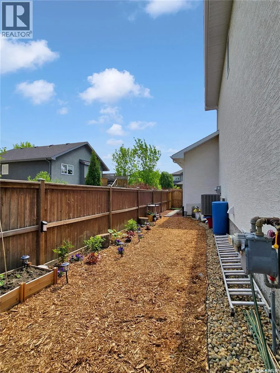 627 Rempel CRESCENT