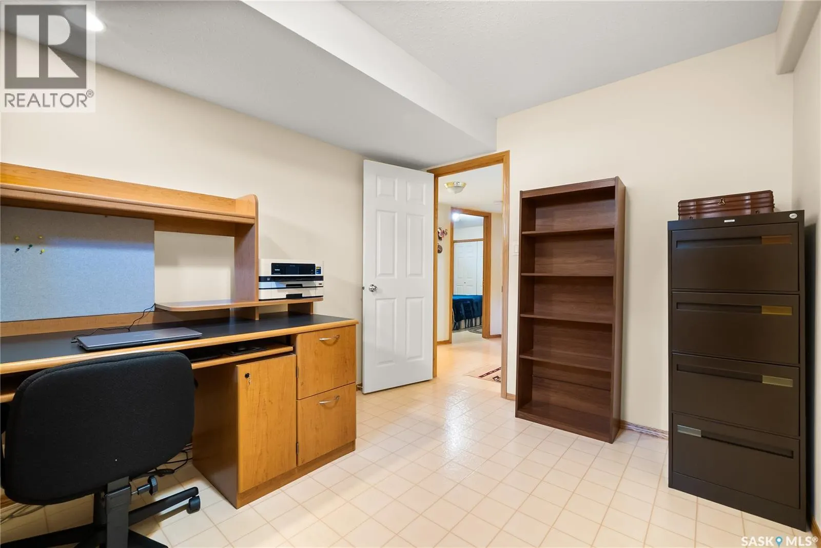 3744 Queens GATE
