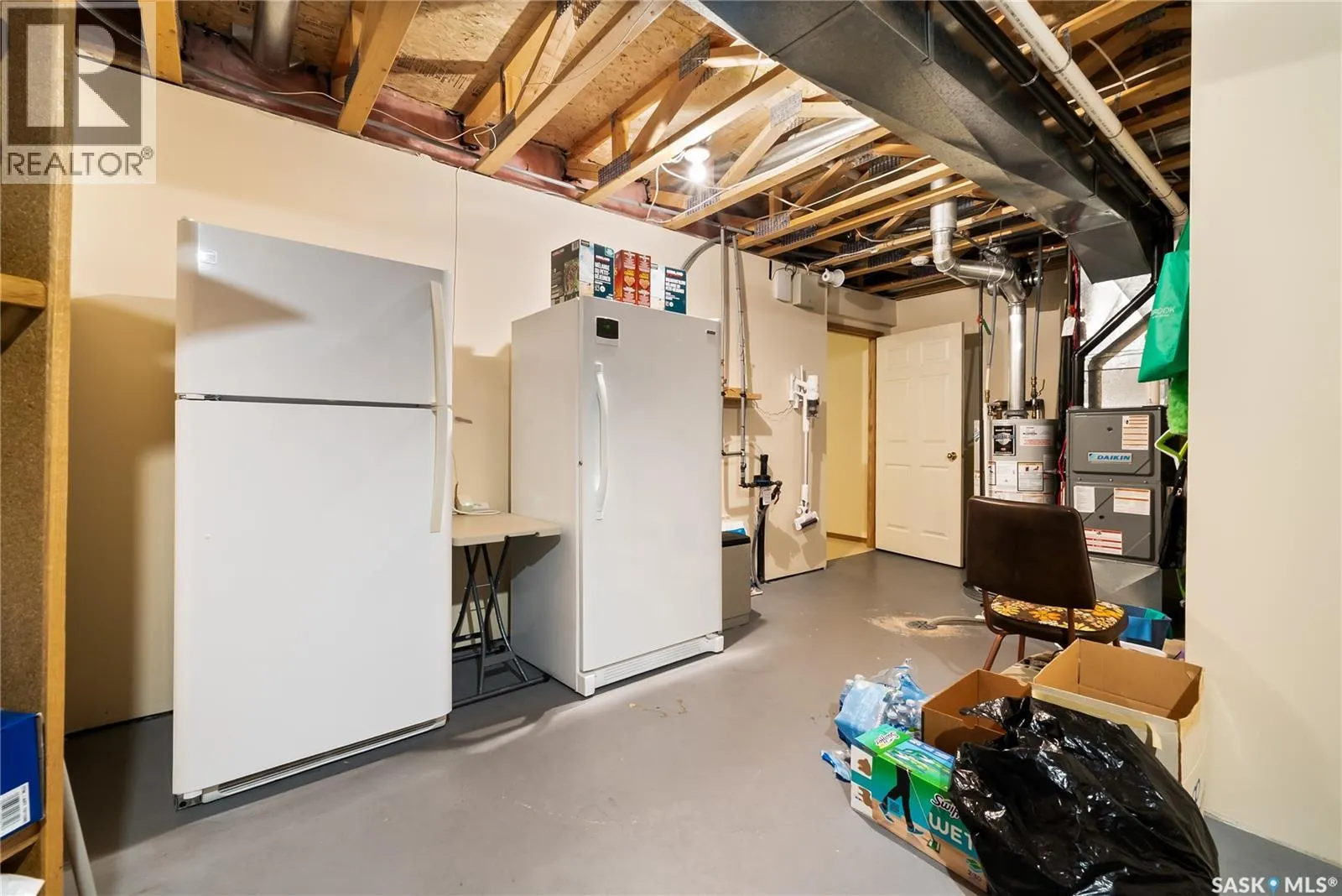 3744 Queens GATE