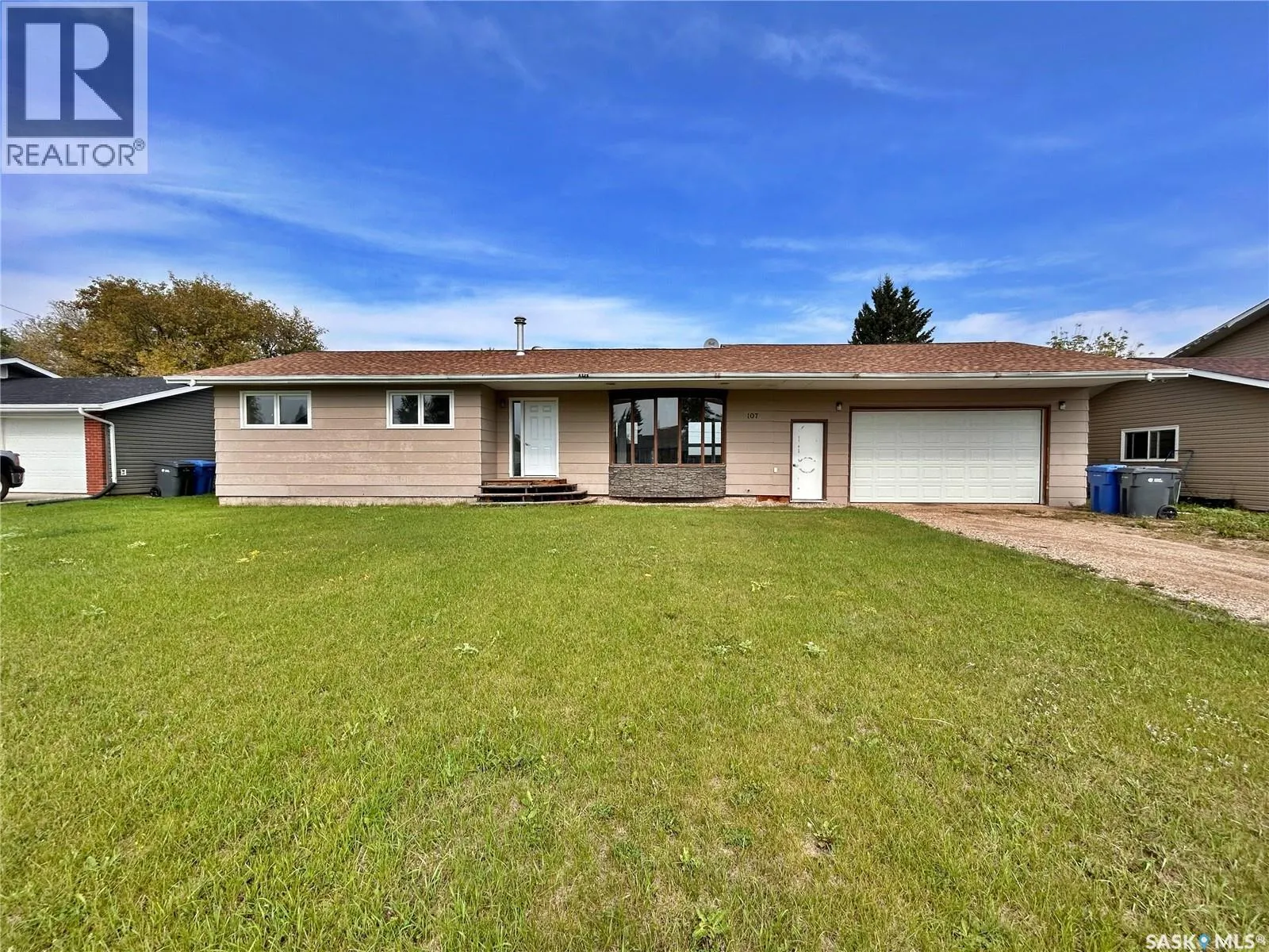 107 Clements AVENUE